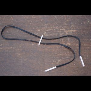 Black adjustable choker